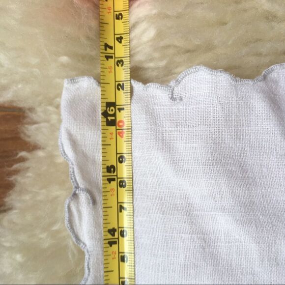 Vintage 30s Handmade Embroidered Doily/ Napkin - Picture 12 of 12